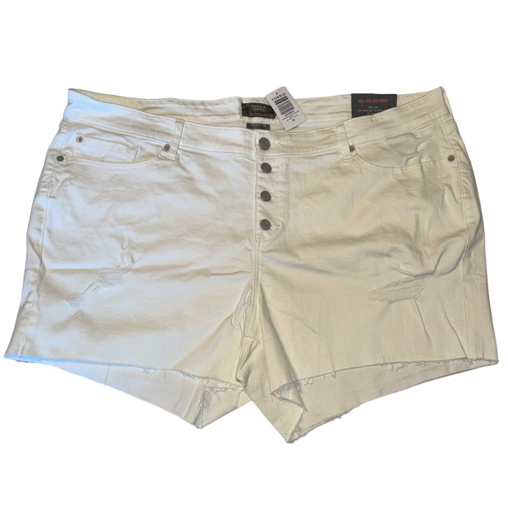 Torrid Boyfriend Cream 5” Mid Rise Mid Short Vintage Stretch Shorts Plus SZ 26